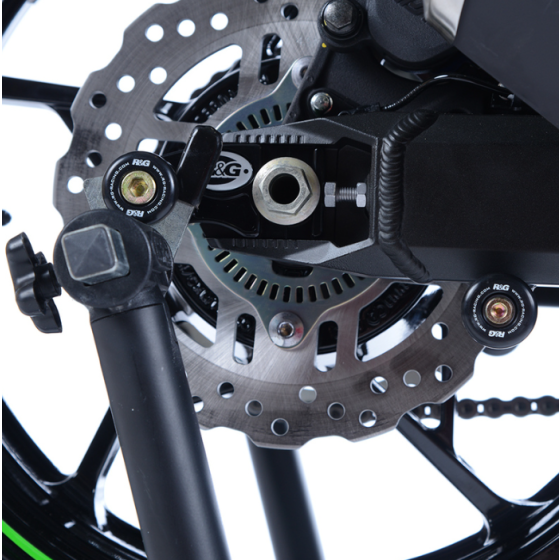 Адаптери за стойка R&amp;G RACING Swingarm Protectors with Mounting Plate Kawasaki Z900 17-26