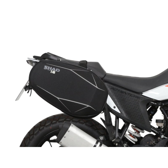 Монтажен комплект за куфари SHAD SIDE BAG HOLDER KTM DUKE 390 ADVENTURE ’20