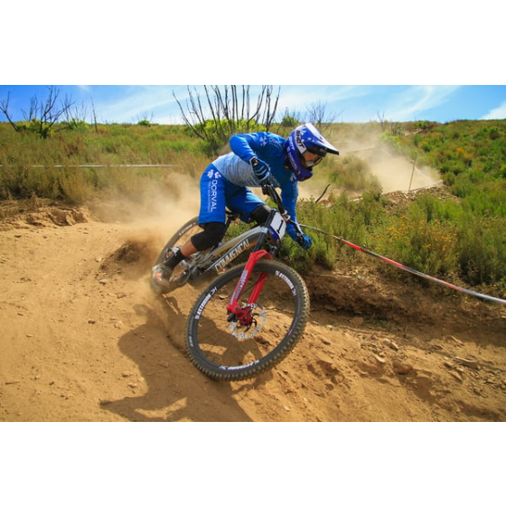 Преден спирачен диск MTB DB004W