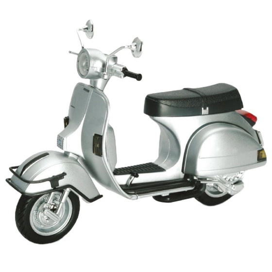 Мотопед играчка Vespa 1978 P200E 1:12 SILVER