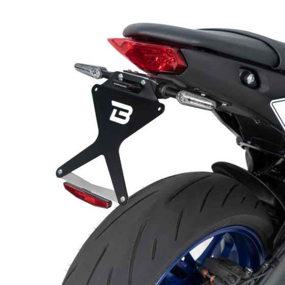 Стойка за номер за оригинални мигачи BARRACUDA Yamaha MT-09 (2021-2022)