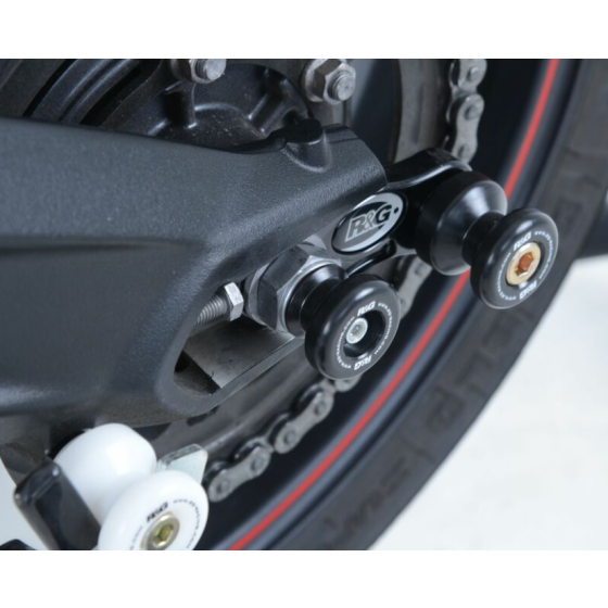 Краш тапи за ост R&amp;G RACING Swingarm Protectors Black Triumph Daytona/SpeedTriple 765