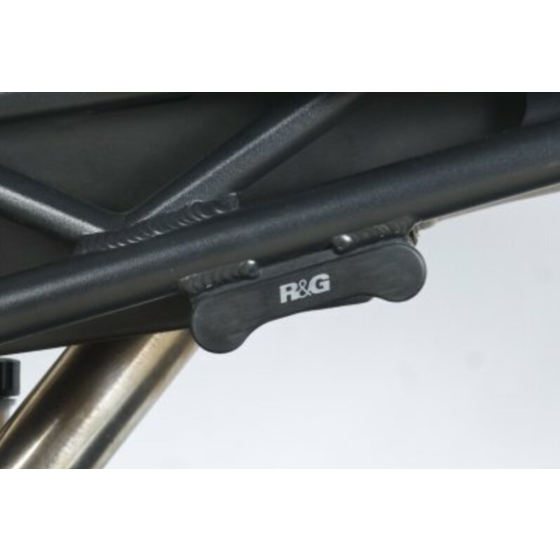 Плоча R&amp;G RACING Rear Footrest Blanking Plate Black Triumph Daytona 675 06-16 / R 11-12